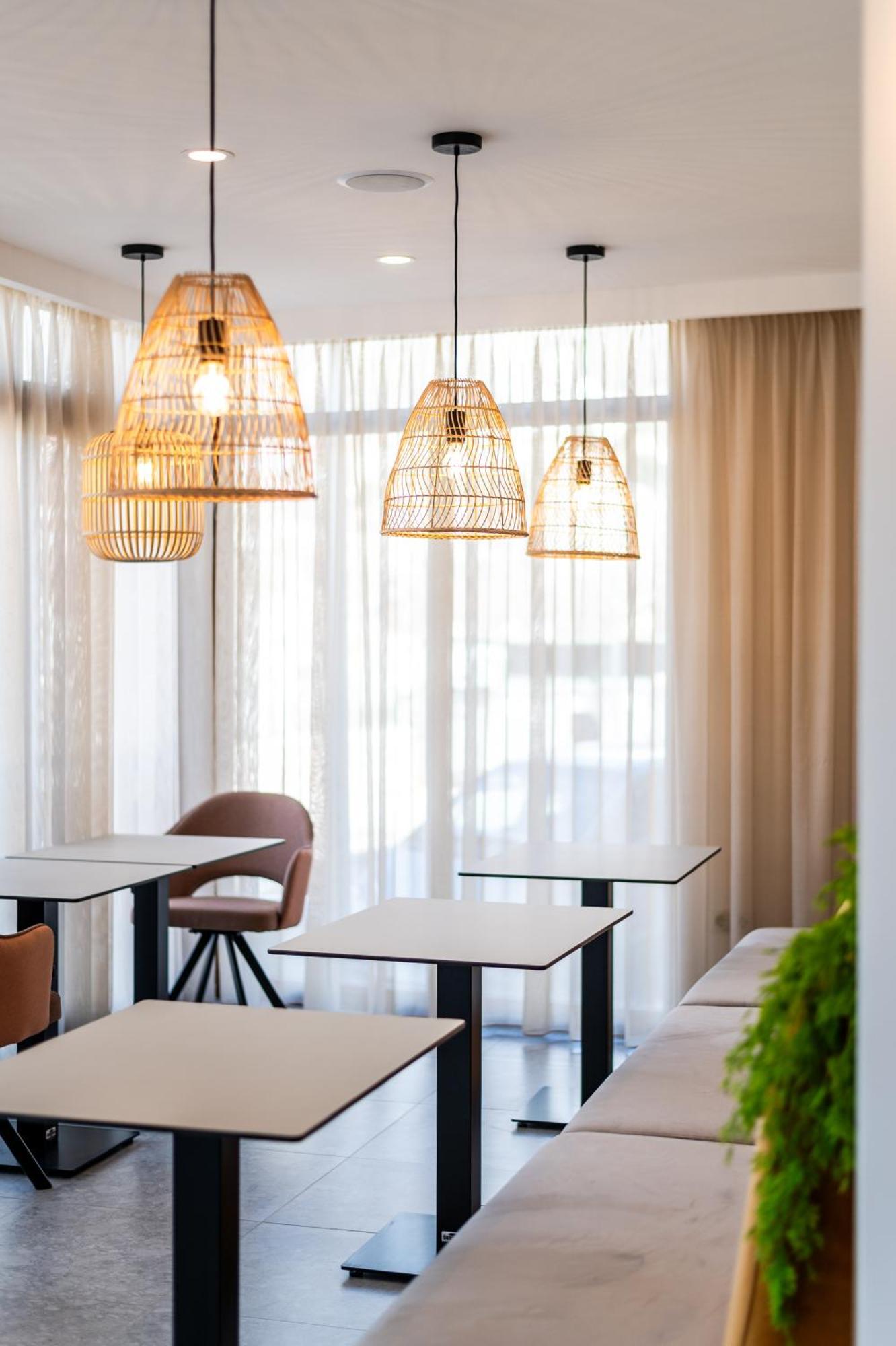 Old Town Nest Apartman